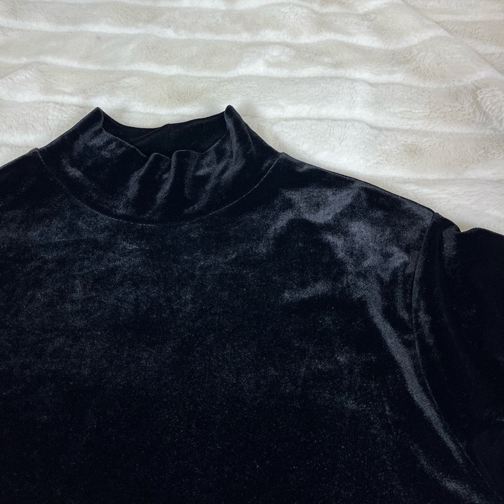 Merona XL Y2K VTG Black Velour Mock Neck Short Sleeve Practical Magic Core Top